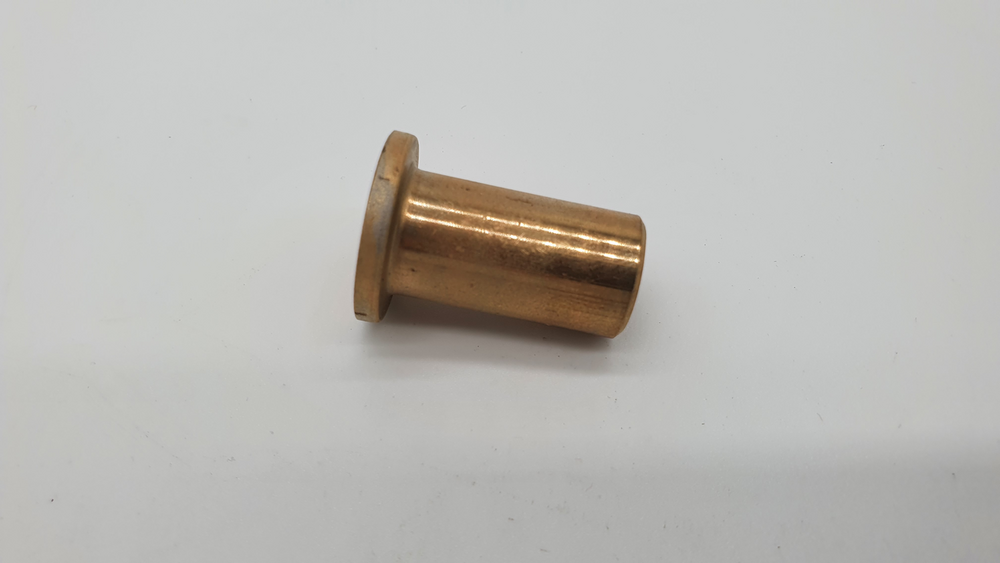 Büchse Proton zu FS-460VM