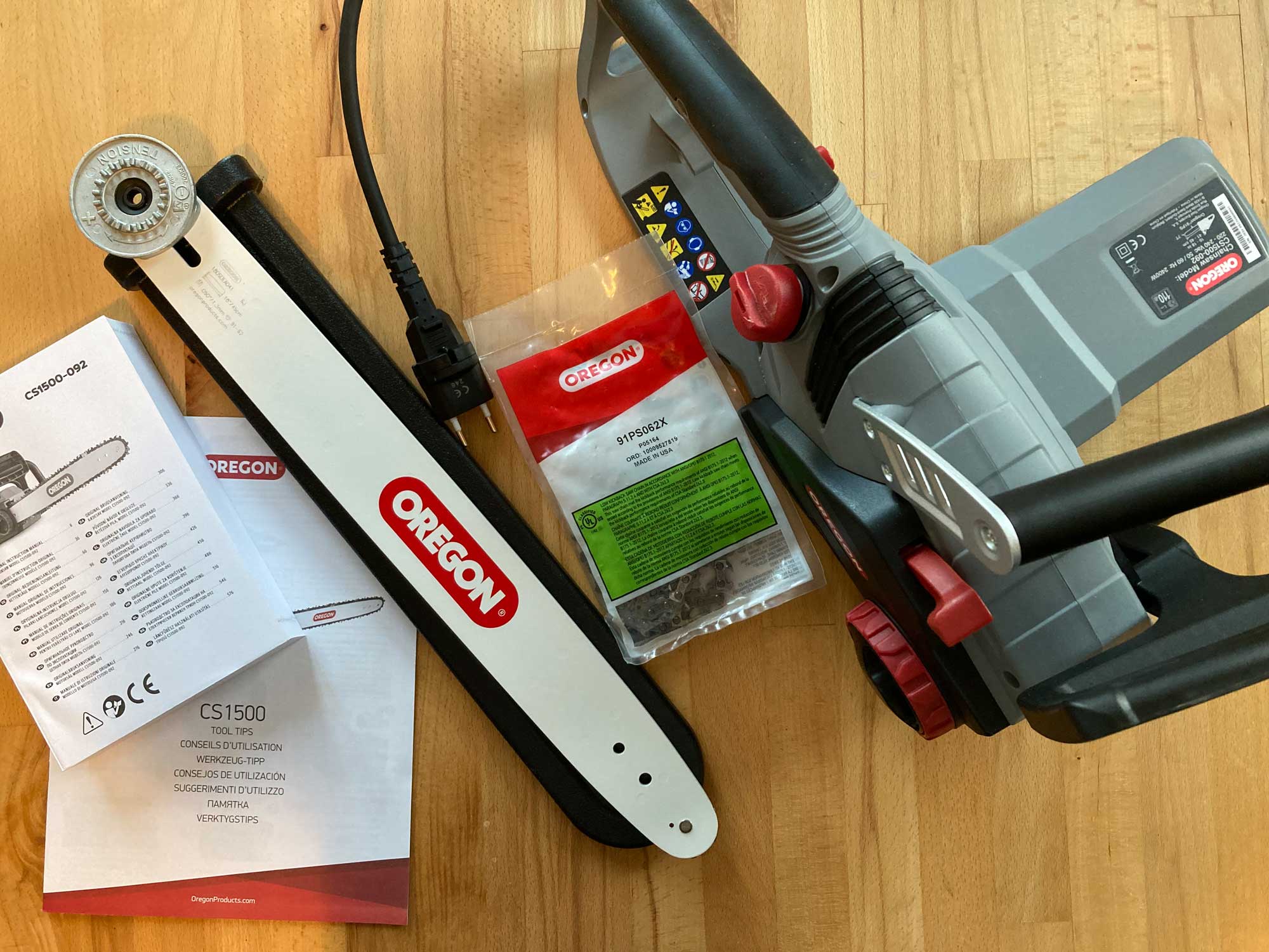 Elektro-Kettensäge Oregon CS1500, selbstschärfend, 230V